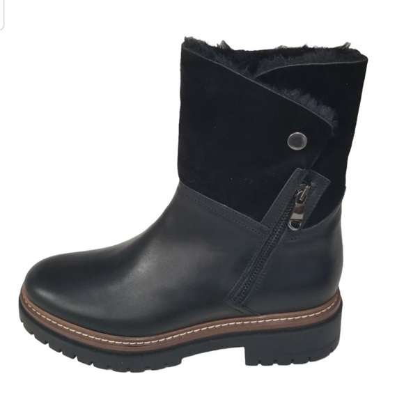 Fabianelli Black Leather Mid Lug Booties - Picture 3 of 8